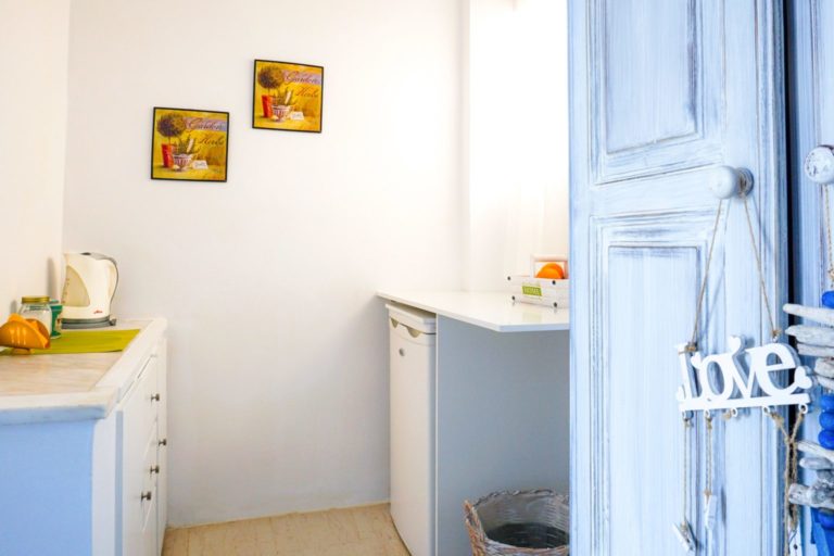 KITCHENETTE-A-1536x1024