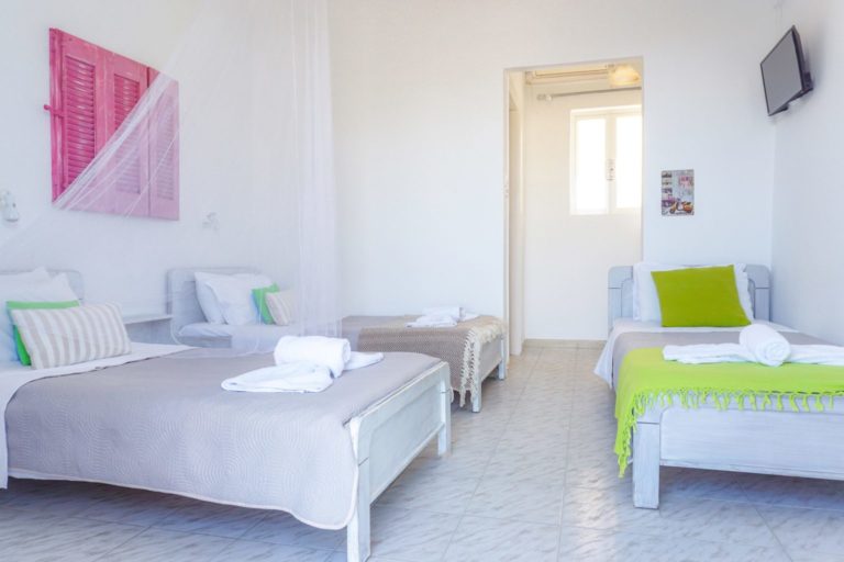 TRIPLE-ROOM-B-1536x1024