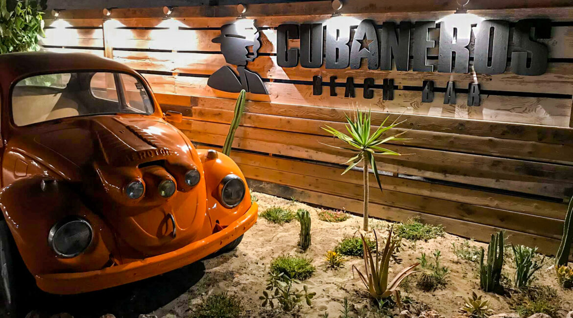 Cubaneros Beach Bar-5